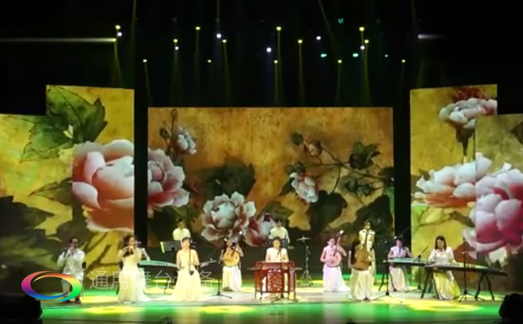 廣東文藝職業(yè)學(xué)院排練廳舞臺(tái)專業(yè)燈光、舞臺(tái)阻燃幕布、聲學(xué)系統(tǒng)等設(shè)備購置及施工項(xiàng)目完成驗(yàn)收工作